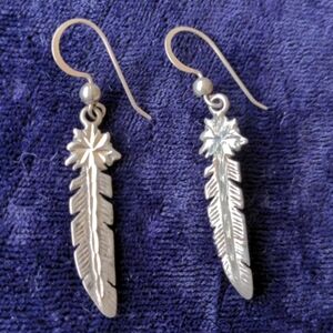 Vintage 925 Sterling Silver Southwestern Navajo Feather Drop Earrings